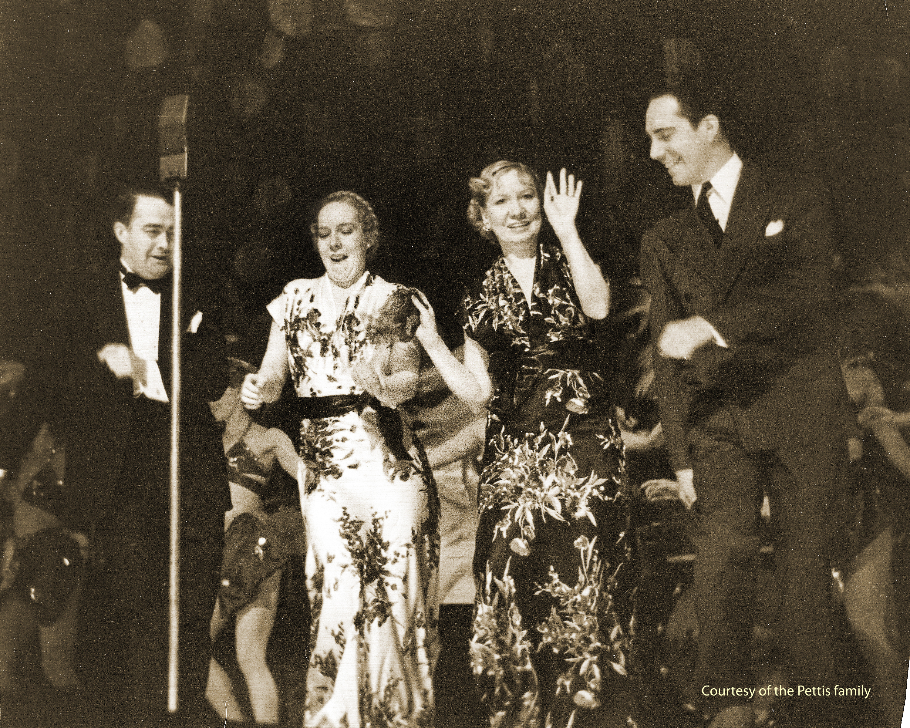 Vo-Doe-De-O-Doe’ing in New York - 1939